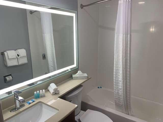 Good Nite Inn Fremont Phòng bức ảnh