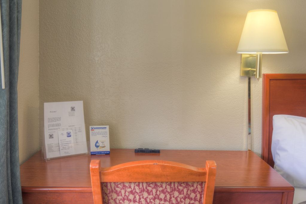 Good Nite Inn Fremont Phòng bức ảnh