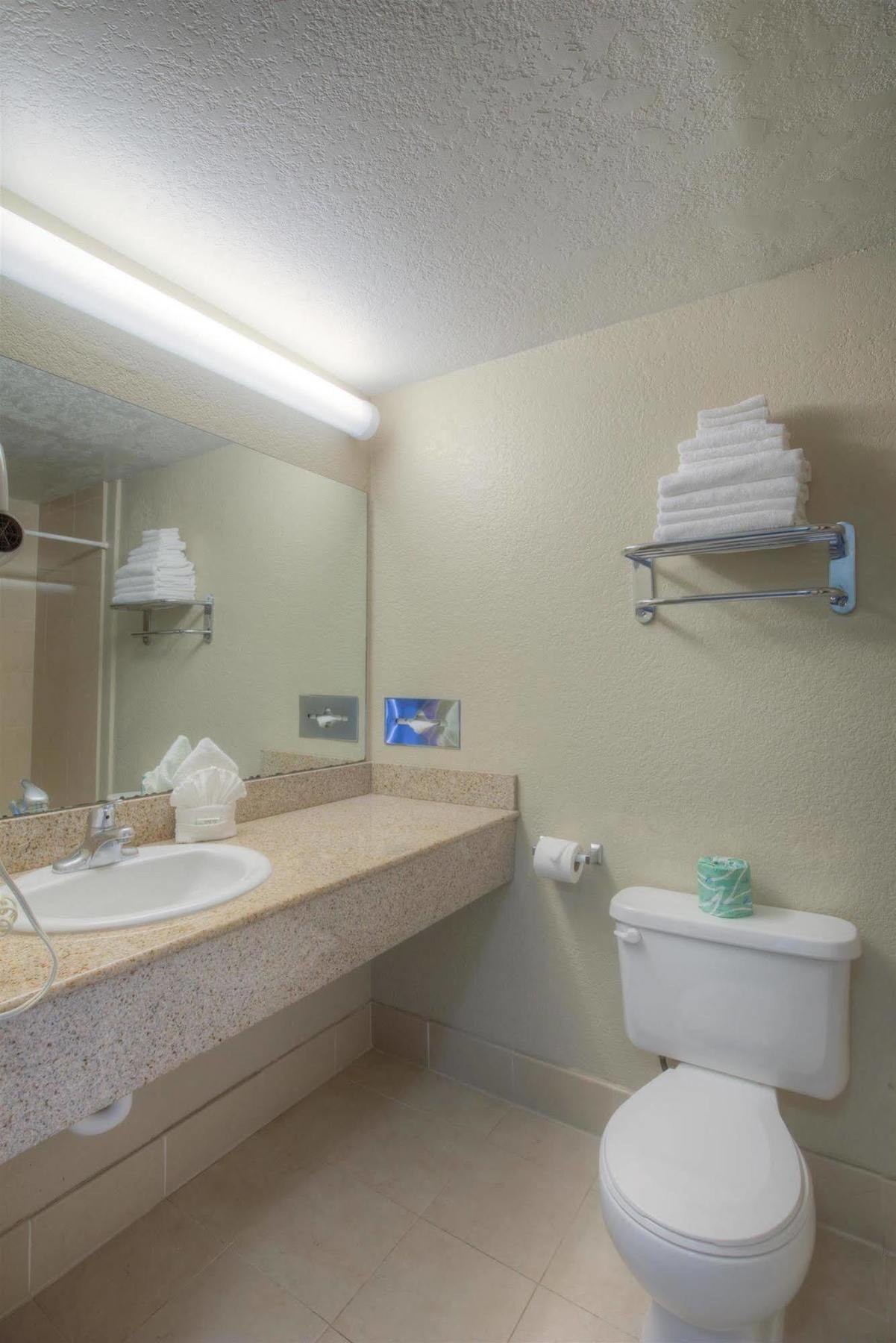 Good Nite Inn Fremont Ngoại thất bức ảnh